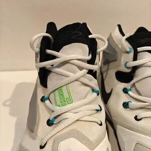 Nike LeBron 13 Command Force 807219-100 2016 Men’s Size 13 White Green Shoes Nike LeBron 13  main image 4